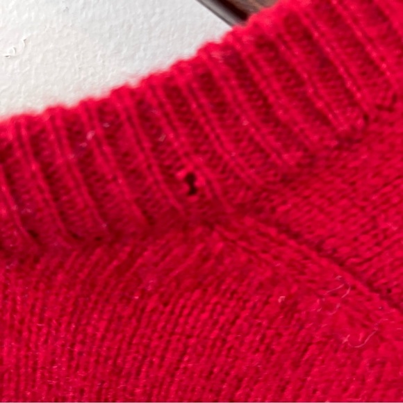 Embassy Row Cashmere Blend Sweater Men's Large Red V-Neck Preppy Old Money - Picture 4 of 10